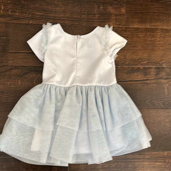 Pippa & Julie Disney’s Frozen 2 Elsa Dress - Picture 5 of 7